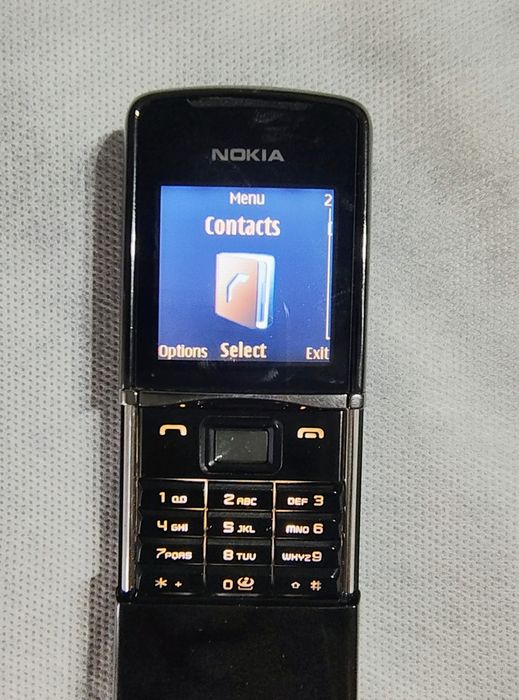 Nokia 8800d Sirocco ( decodat, baterie Nou nouță!)