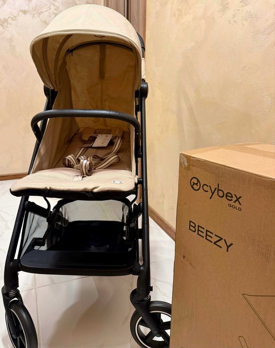 НОВА Лятна количка Cybex Beezy Almond Beige