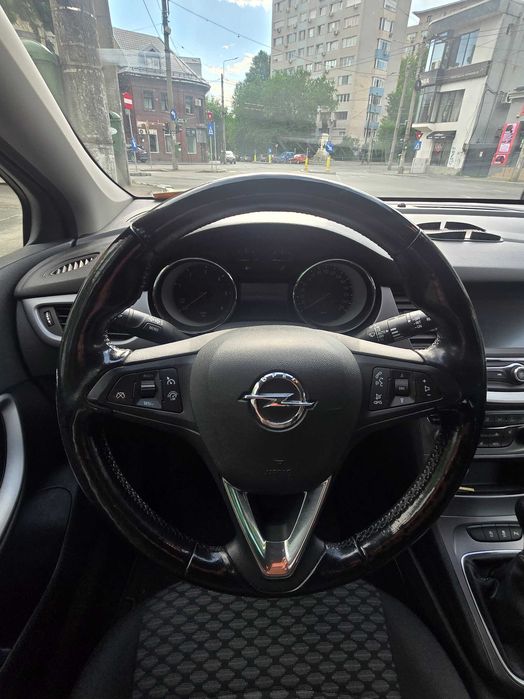 OPEL Astra 2019 — imagine 5