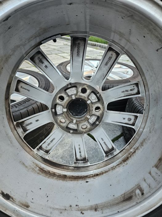 Jante originale VW Passat r17
