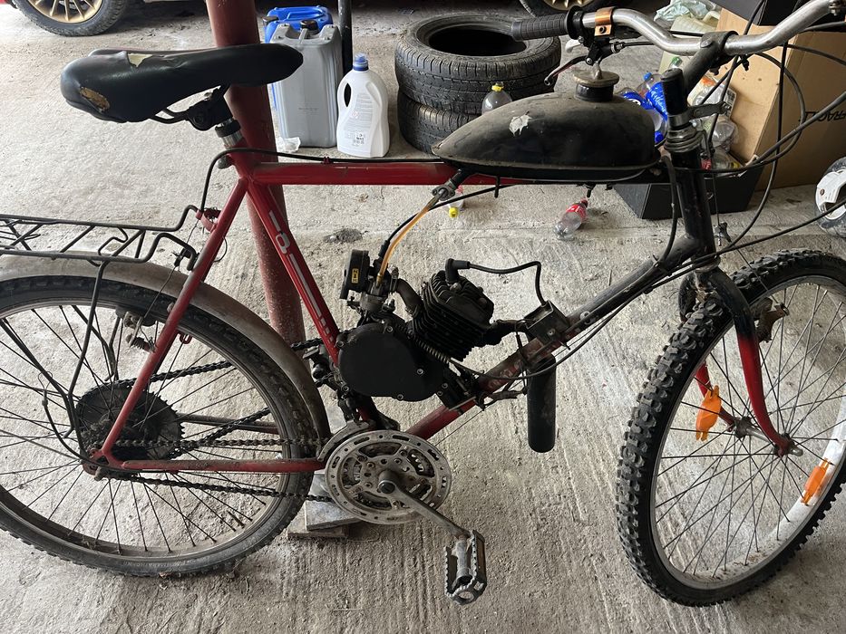 Vand/Schimb atv 200cc si bicicleta cu motor 80cc