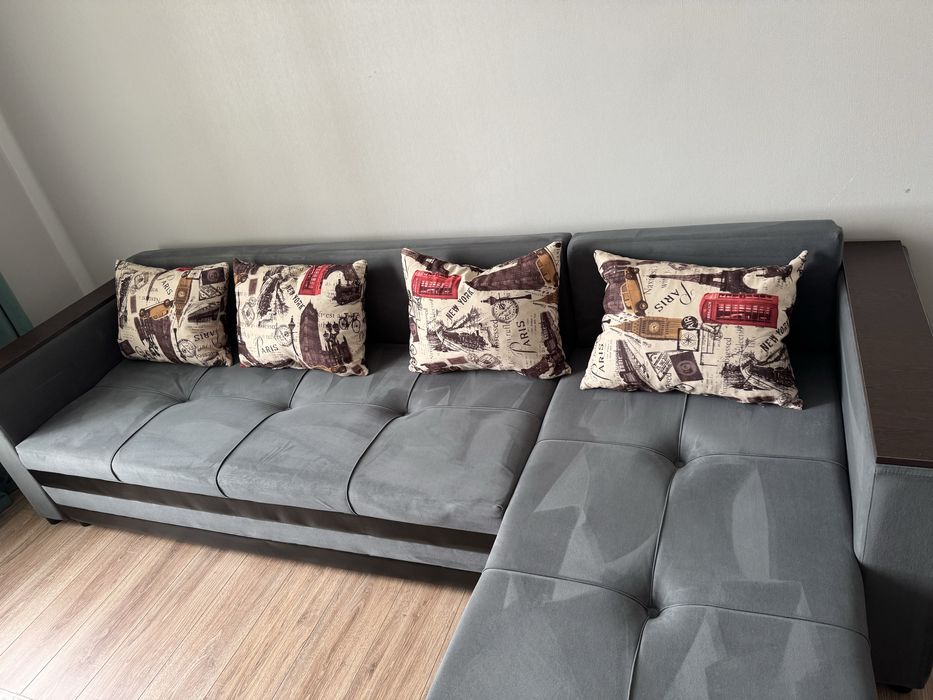 Продам 2 дивана в очень хорошем состояний