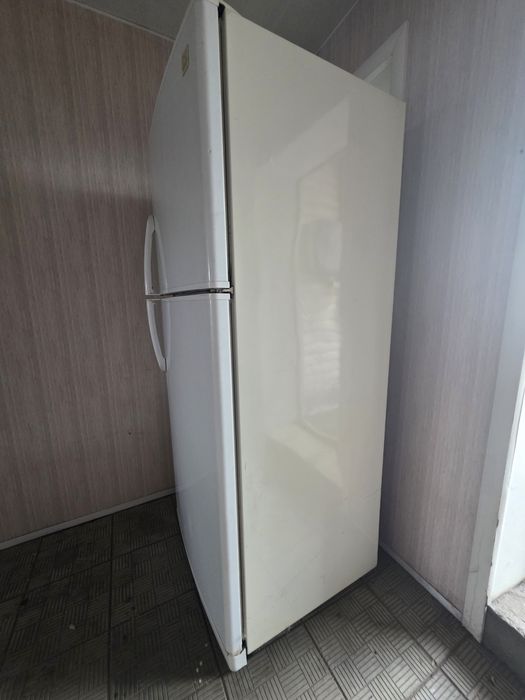 Продам холодильник Daewoo