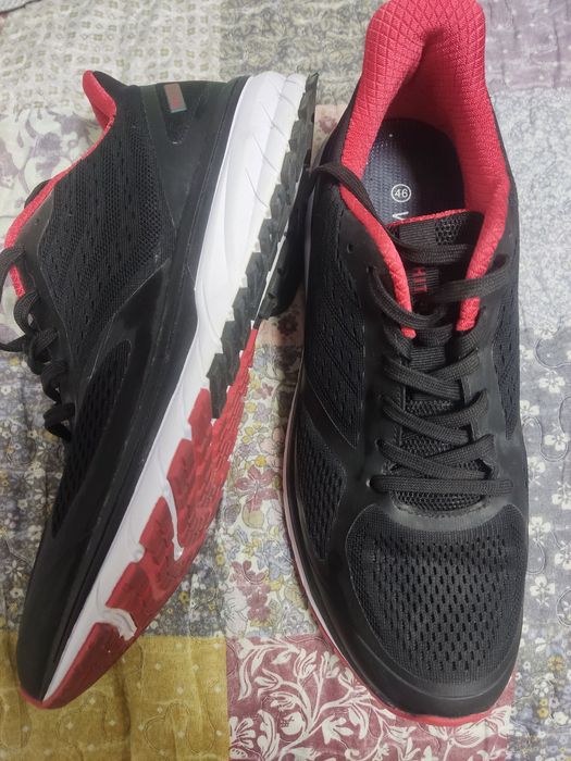 Маратонки 46 номер