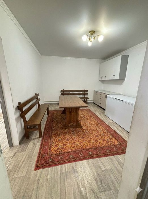 Частный дом на кирпичном