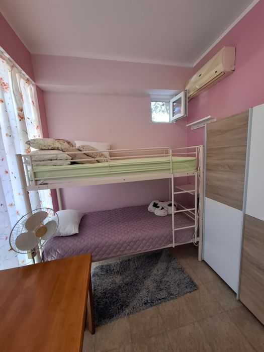 Продава се търговско помещение 70 кв.м до морето (500 м)