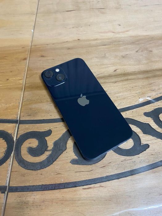 iPhone 13 с гарантией