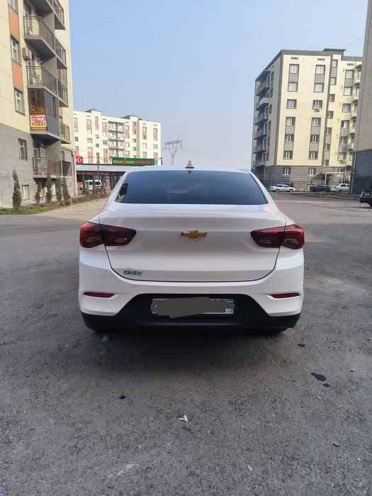 Onix sotiladi 2023 yil benzinda kraskasi tozza