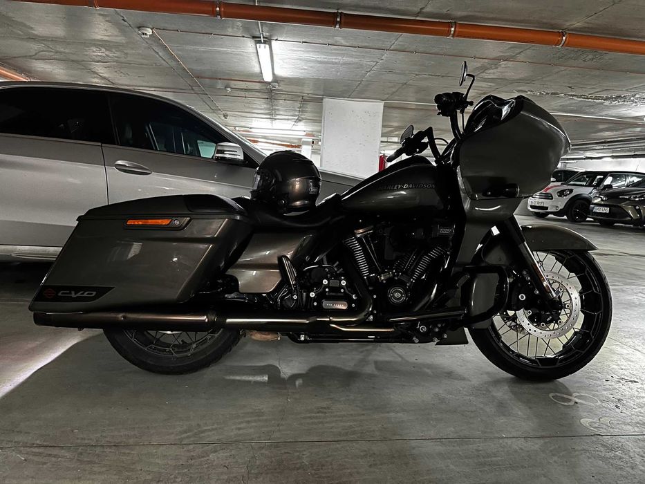 Harley Davidson I CVO Road Glide, FLTRXSE