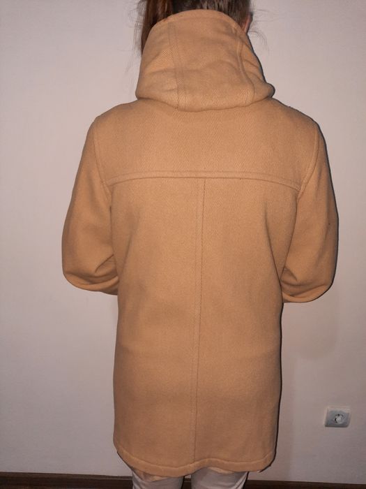 Vând  haină gen stofă