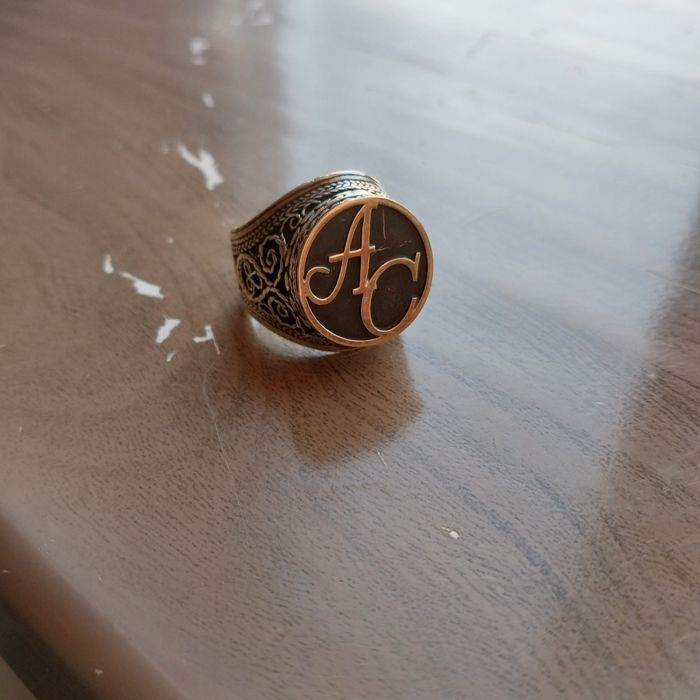 Продам перстень серебряный ручная работа