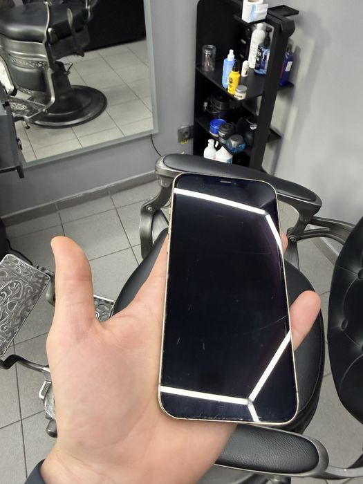 Iphone 13 pro max in stare foarte buna