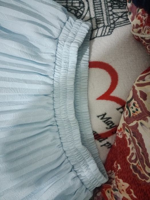 Юбки и кофта по выгодной цене