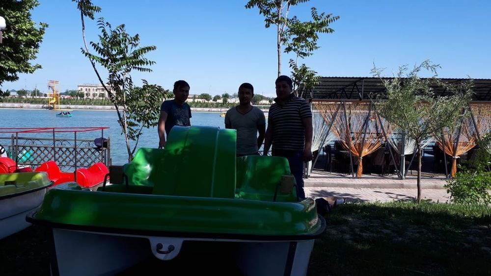 Катамаран стеклопластиковый