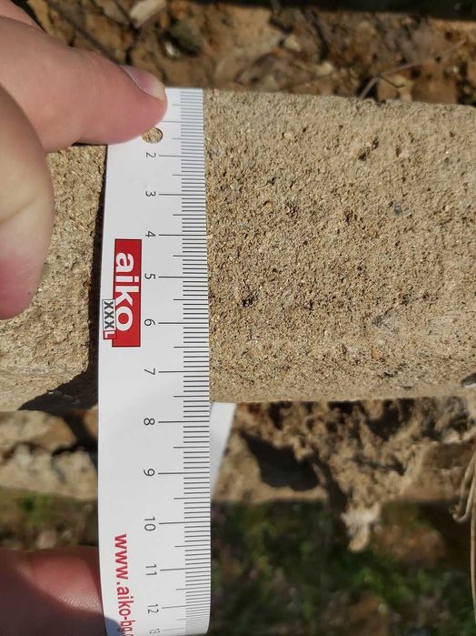 пречупени бетонни колове (здравите се продадоха) - цена на бройка