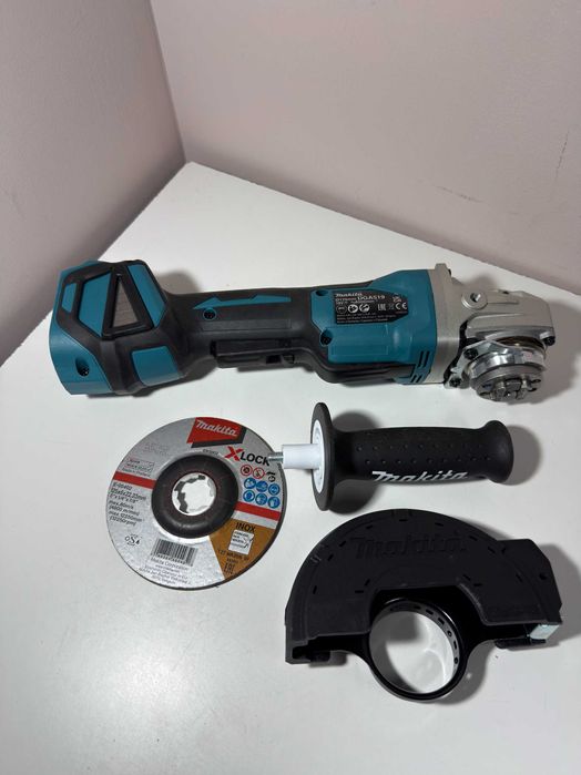 Polizor unghiular cu prindere X-Lock Makita DGA519