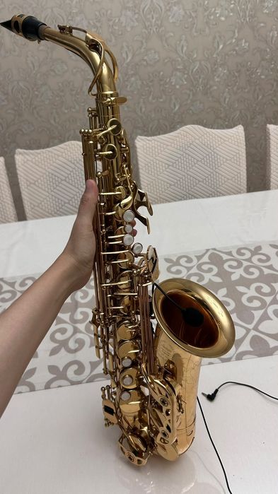 Саксофон альт медный
