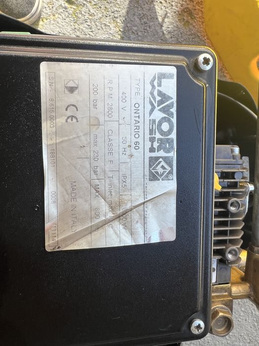 Профисионална Водоструйка Lavor