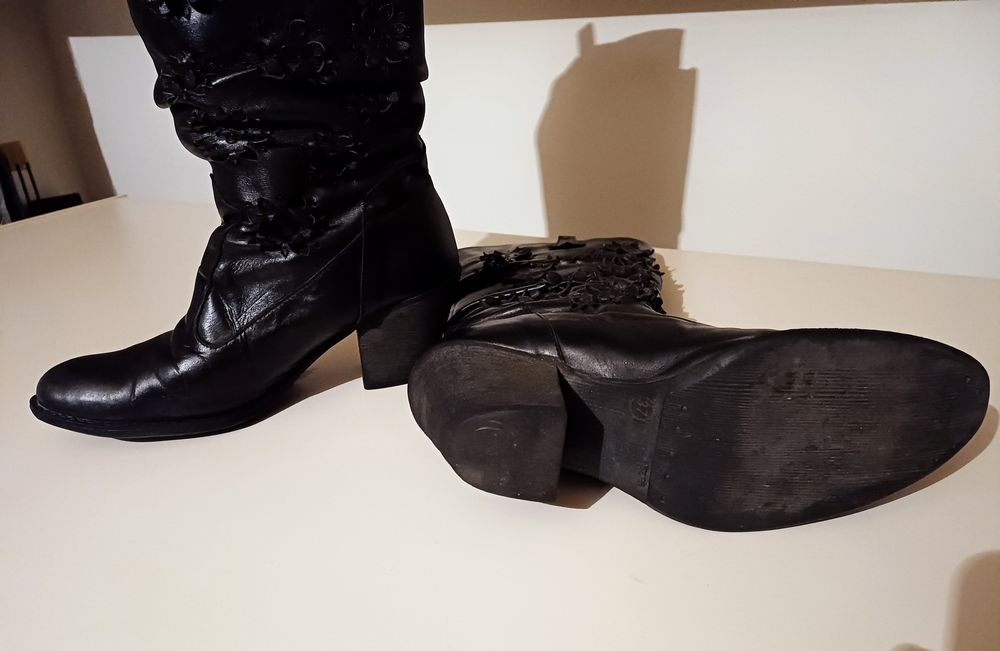 Чизми и ботуши 37 номер + подарък