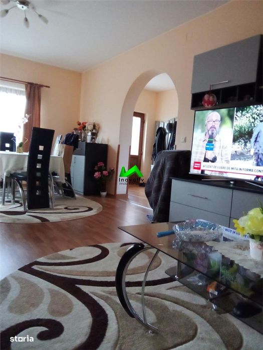 Casa de vanzare 4 camere garaj teren Micesti Alba