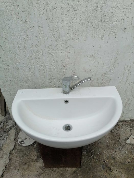 Продам недорого раковину