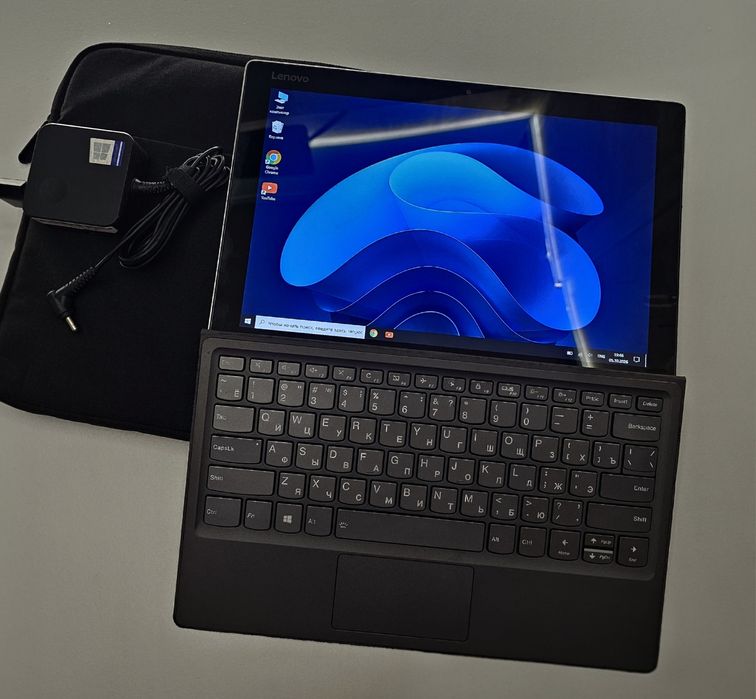 Трансформер Lenovo / Intel® Core™ 13 / 4GB / 128GB SSD