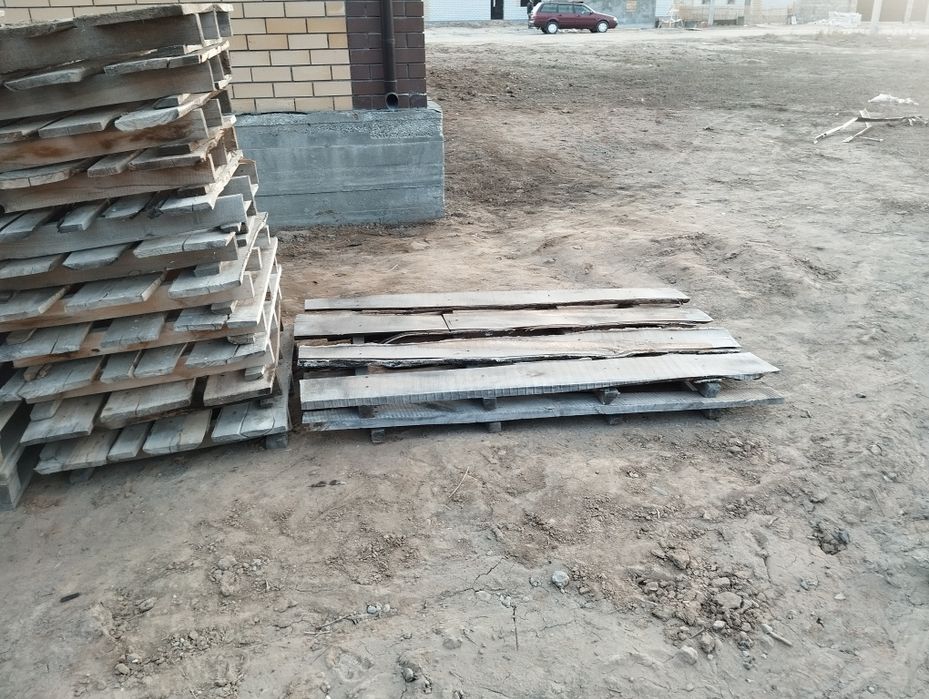 Продам паддоны разных размеров