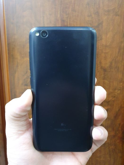 Продаётся телефон Xiaomi Redmi Go