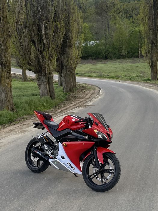 Yamaha yzf r125