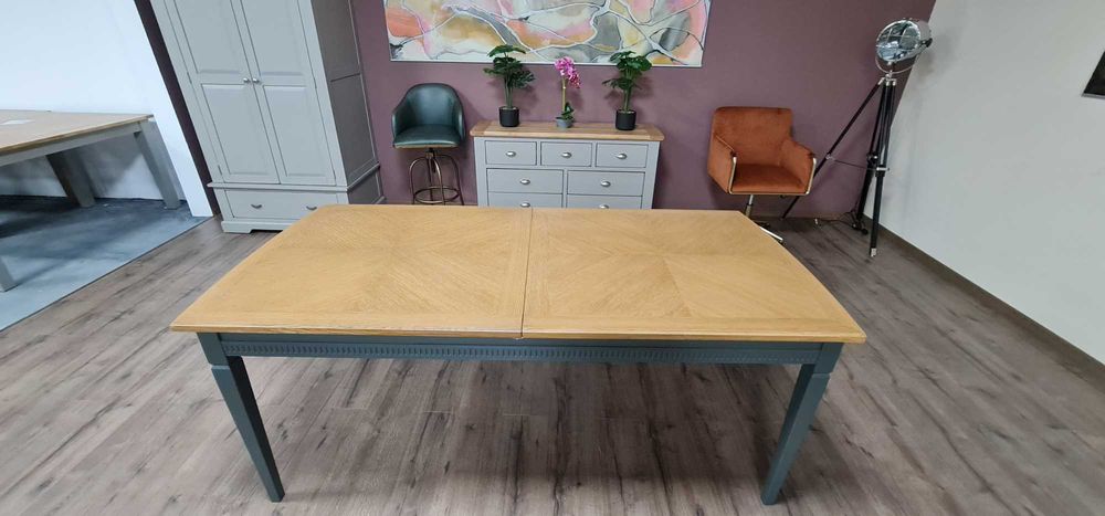 ПРОМОЦИЯ!!! Трапезна дървена маса със сиви крака