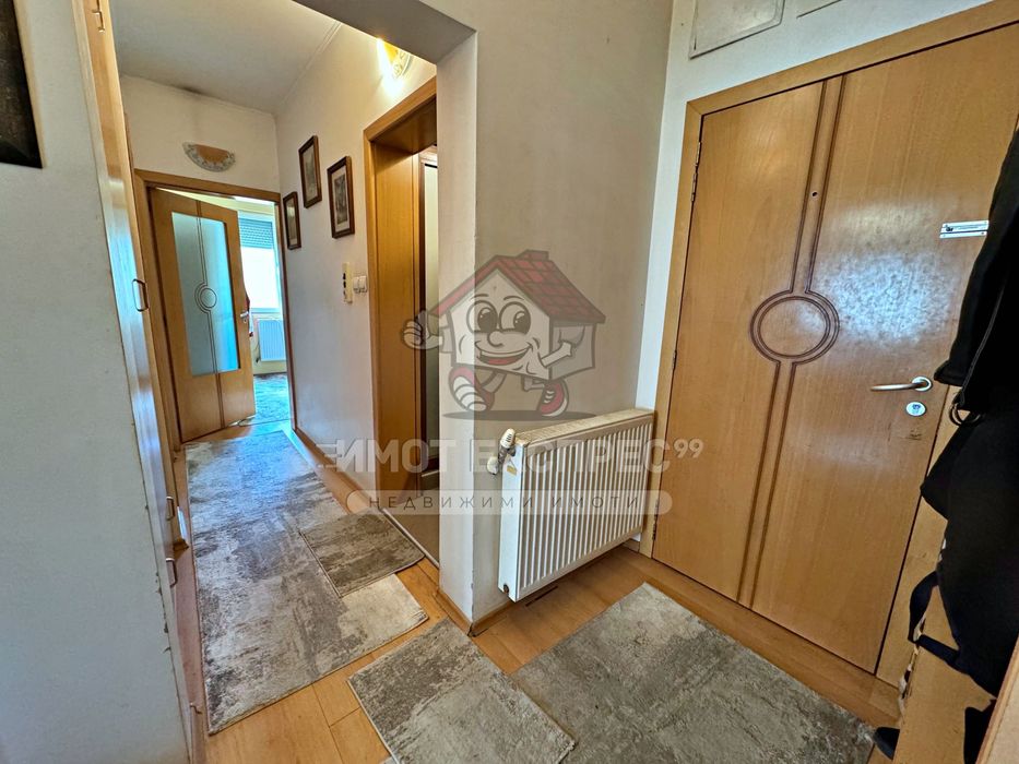 Продава се Етаж от къща в Асеновград - 160 кв.м за 1000 €/кв.м - Снимка #12