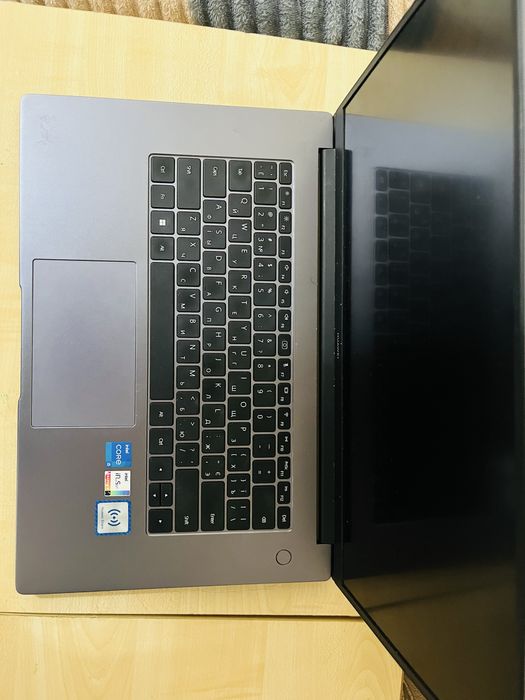 Ноутбук ультрабук Huawei