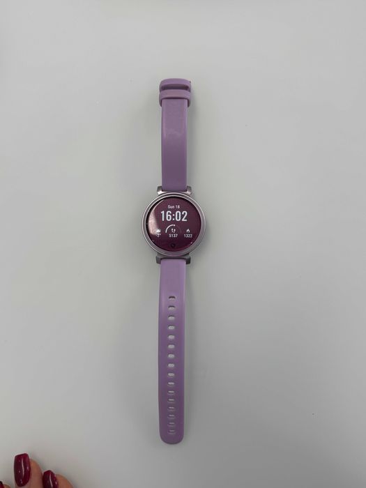 Garmin Lily 2 – отличен, с кутия и аксесоари