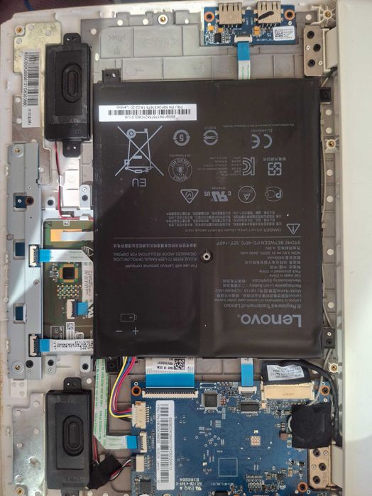 Laptop Lebovo 100S - defect