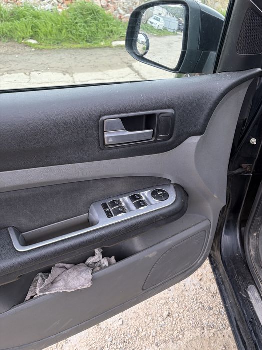 Dezmembrez Ford Focus 2 1.6TdCI facelift 2009