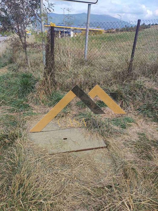 Продава се Парцел в с. Драгичево, Област Перник - 2404 кв.м за 30 €/кв.м - Снимка #3