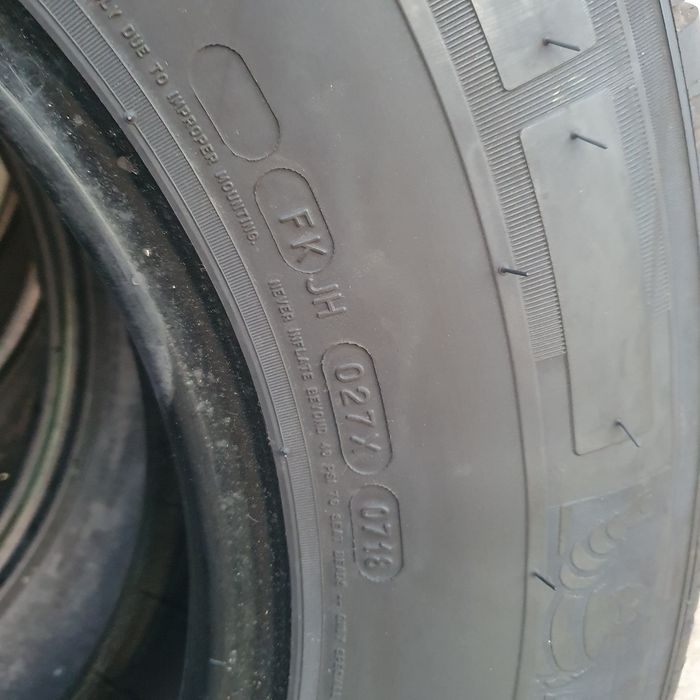 Anvelope 225 75 16c.