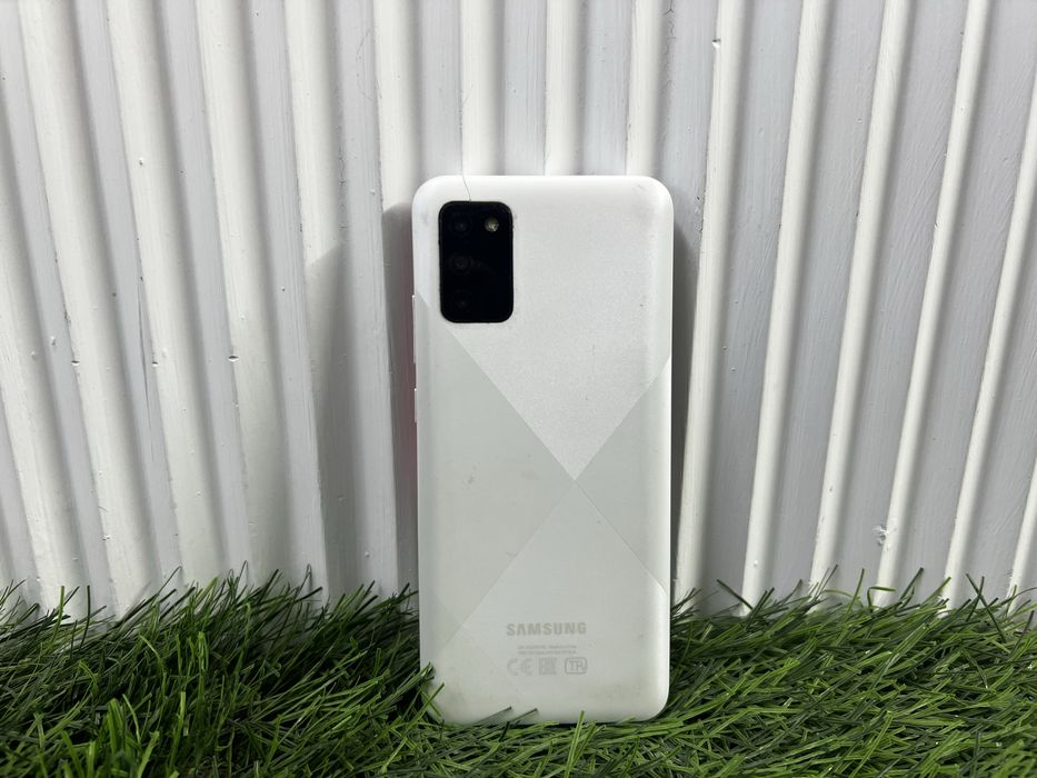 Телефон Samsung A02 32 gb