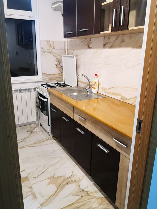 Închiriez apartament 2 camere