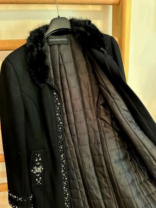 Palton RoccoBarocco cu pietre Swarovski