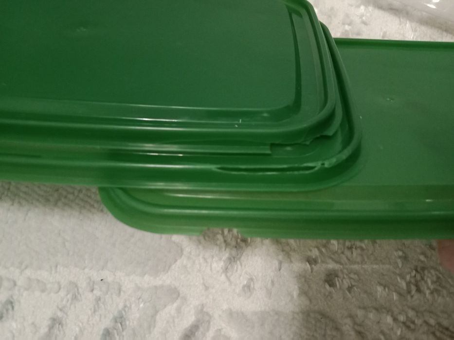 Продам набор контейнеров