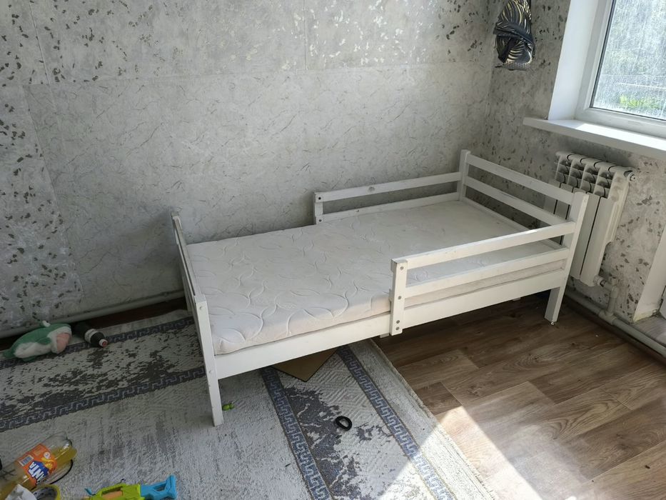 Продам кравать детский 2шт