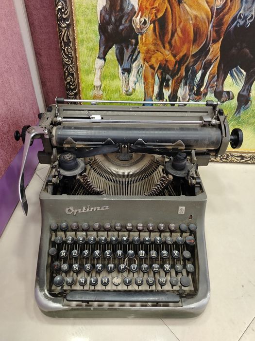 Продам печатную машинку