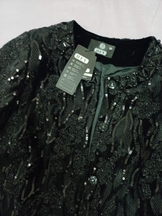 Продаётся пиджак женский