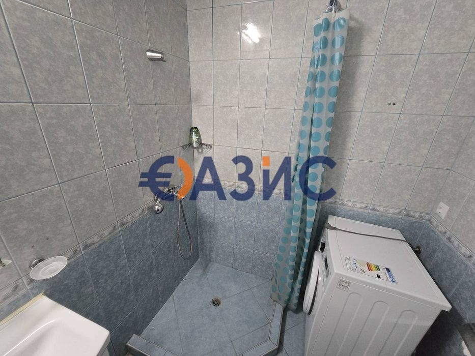 Продава се Двустаен апартамент в к.к. Слънчев бряг - 62 кв.м за 1050 €/кв.м - Снимка #13