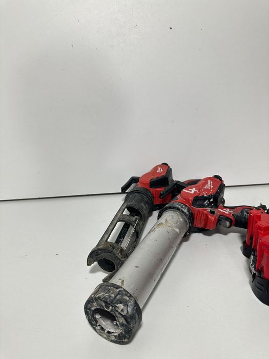 Pistol silicon Milwaukee M12 PCG 2 bucati 900 ron