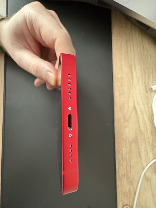 iPhone 14 Plus RED (128GB) - Garantie 2ani, Battery Health 100%, Deblo