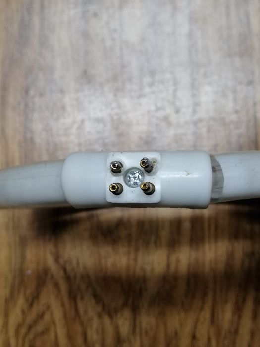 Лампа кольцевая люминесцентная