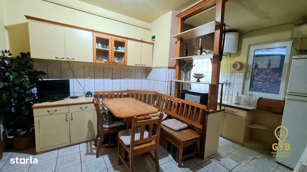 Casa cu de vanzare cu 2 camere Ultracentral, pe Tudor Vladimirescu
