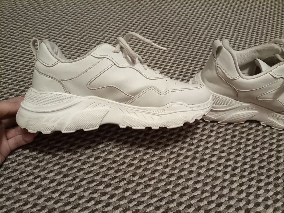 Кроссовки женские 38 размер